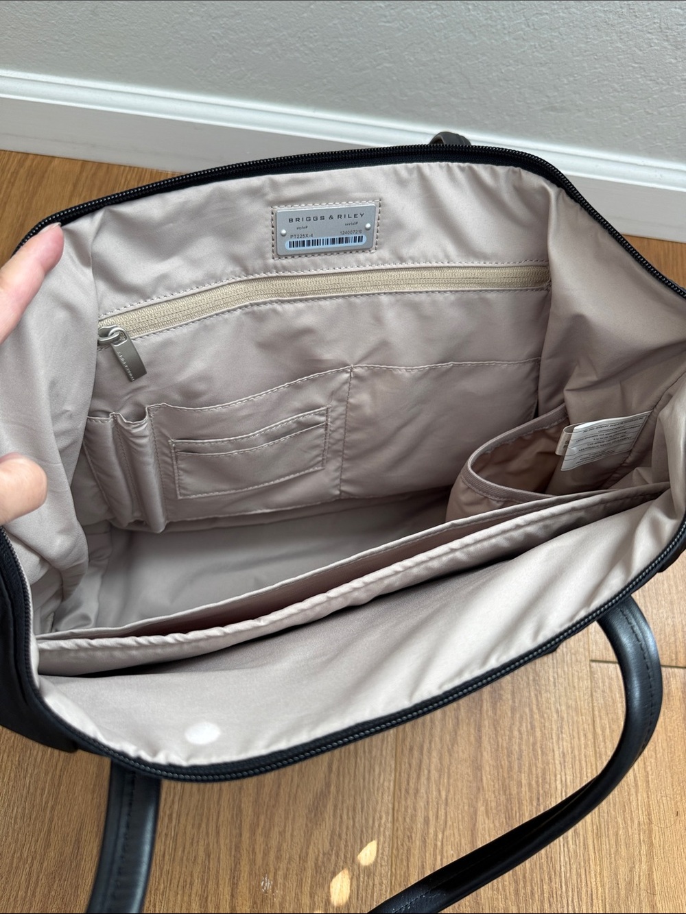 Briggs & Riley Rhapsody Expandable Tote - Picture 3 of 6